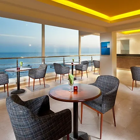 Al Hail Waves Hotel Managed By Centara-2
