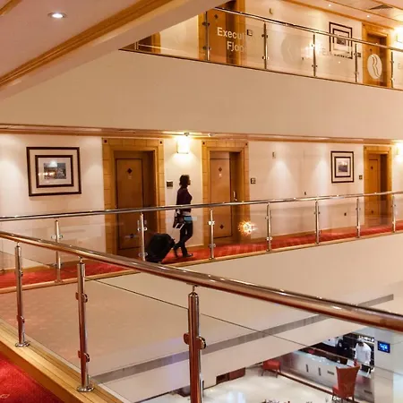 Ramada Qurum Beach Hotel-3